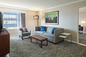Executive Suite, 1 Bedroom | Egyptian cotton sheets, premium bedding, down comforters, pillowtop beds - The Westin Michigan Avenue Chicago (Chicago)