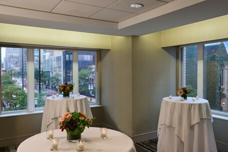 The Westin Michigan Avenue Chicago - Image 30