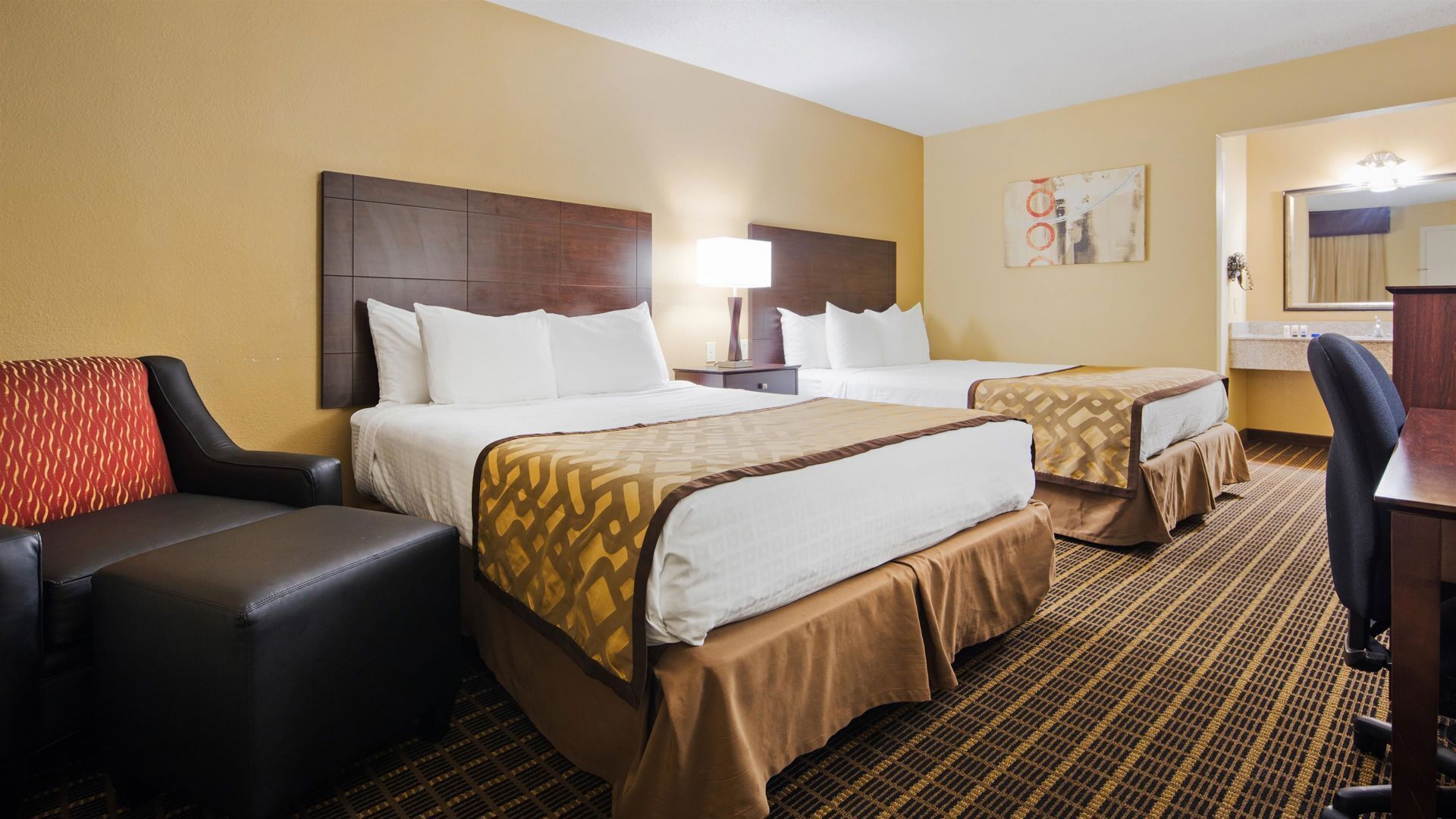 Blackout drapes, iron/ironing board, free WiFi, bed sheets