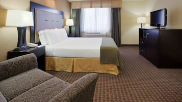 In-room safe, desk, iron/ironing board, free WiFi