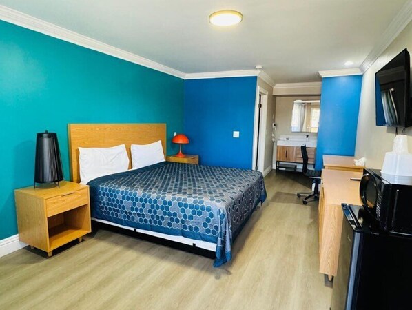Quarto, 1 cama King | Cofres nos quartos, escrivaninha, cortinas blackout
