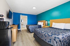 Room, 2 Queen Beds, Accessible | In-room safe, desk, blackout drapes, iron/ironing board - Signature Inn San Jose (San Jose)