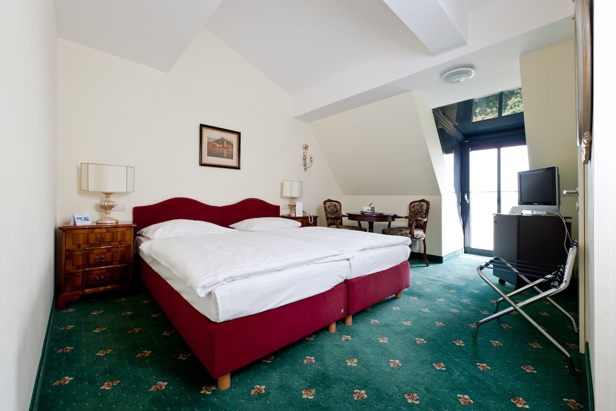 Superior Room | Premium bedding, minibar, in-room safe, individually decorated