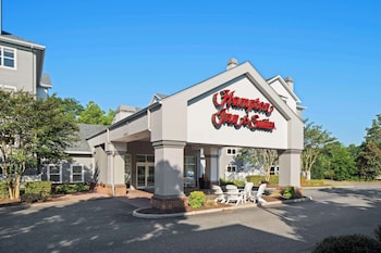 Hampton Inn & Suites Newport News (Oyster Point)