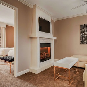 Premium bedding, pillow-top beds, in-room safe, desk