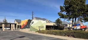 Exterior - Comfort Inn & Suites (Golden)