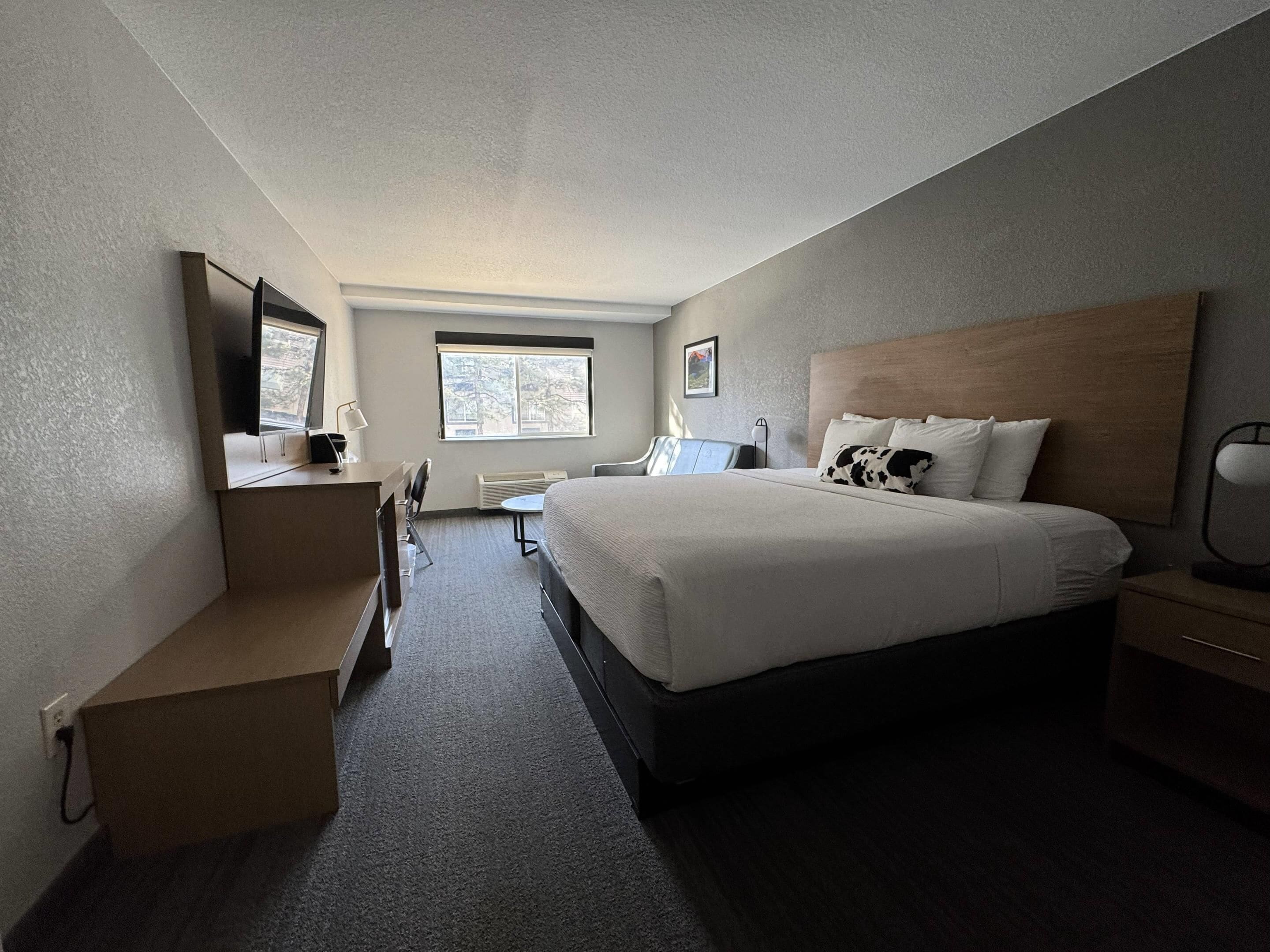 Bureau, espace de travail pour ordinateur portable