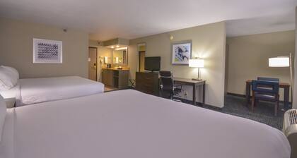 Holiday Inn Express Fayetteville- Univ of AR Area by IHG