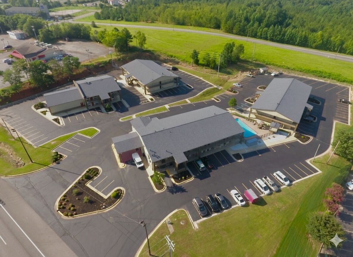 電気自動車充電スタンド