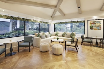 Lounge at The London West Hollywood at Beverly Hills