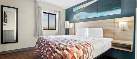 Suite, 1 King Bed, Non Smoking