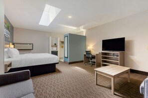 Suite, 1 King Bed, Non Smoking (Efficiency) | Desk, blackout drapes, soundproofing, iron/ironing board