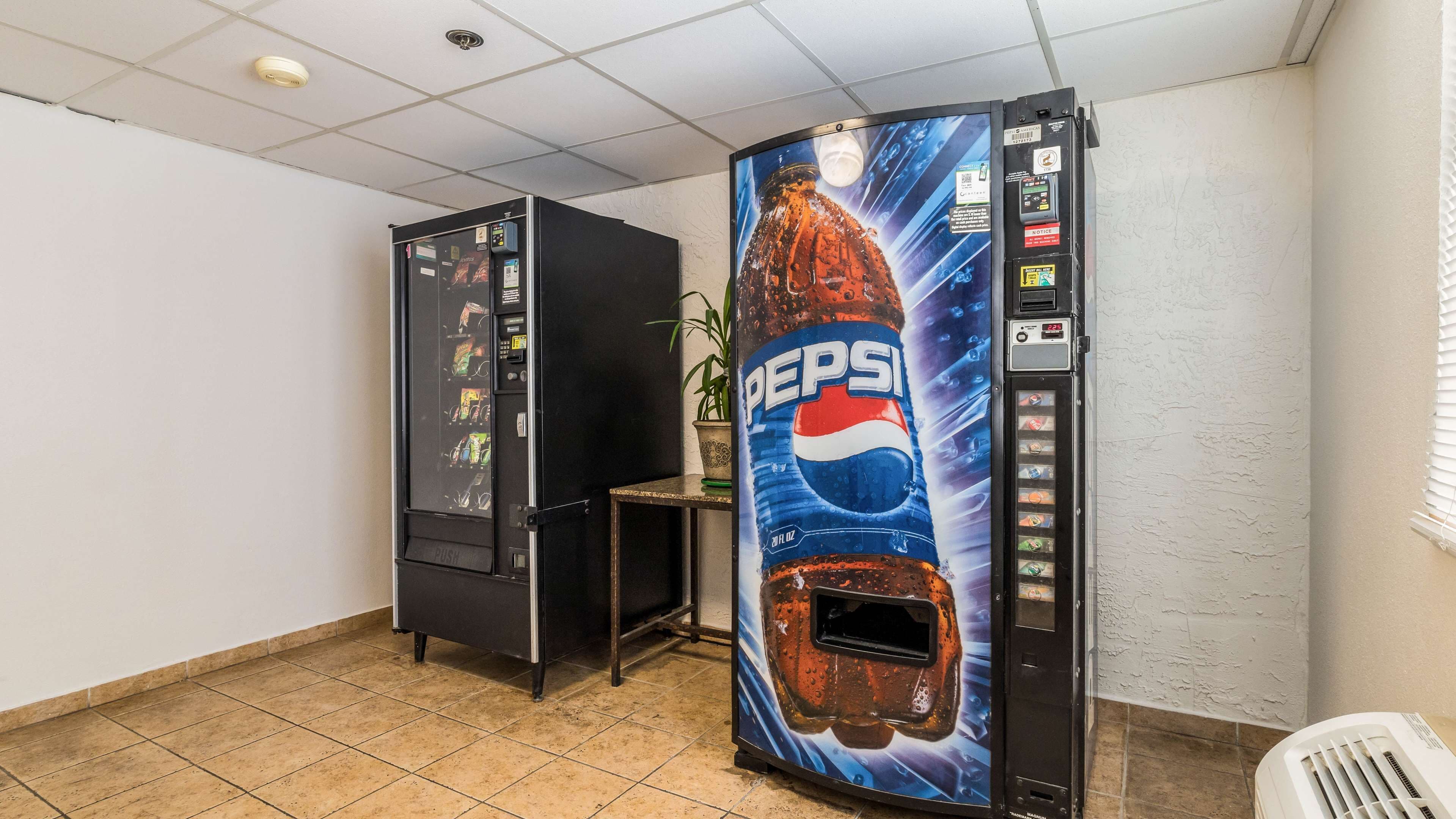 Photo - Motel 6-Elk Grove Village, IL