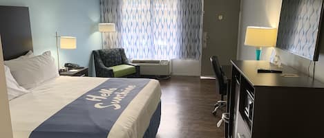 Habitación, 1 cama King size, para no fumadores | Escritorio, tabla de planchar con plancha y cunas gratuitas