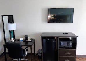 Standard Room, 1 King Bed, Smoking | Desk, iron/ironing board, free cribs/infant beds, free WiFi