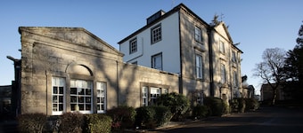 Strathaven Hotel