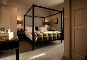 Deluxe-Doppelzimmer, Nichtraucher | Hochwertige Bettwaren, Schreibtisch, Bügeleisen/Bügelbrett