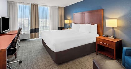 Comfort Inn & Suites Omaha Central