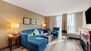 Suite, 1 King Bed with Sofa bed, Non Smoking, Fireplace with Whirlpool