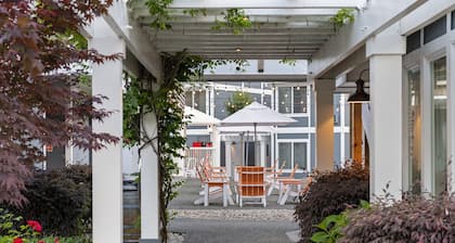UpValley Inn & Hot Springs, an Ascend Collection Hotel