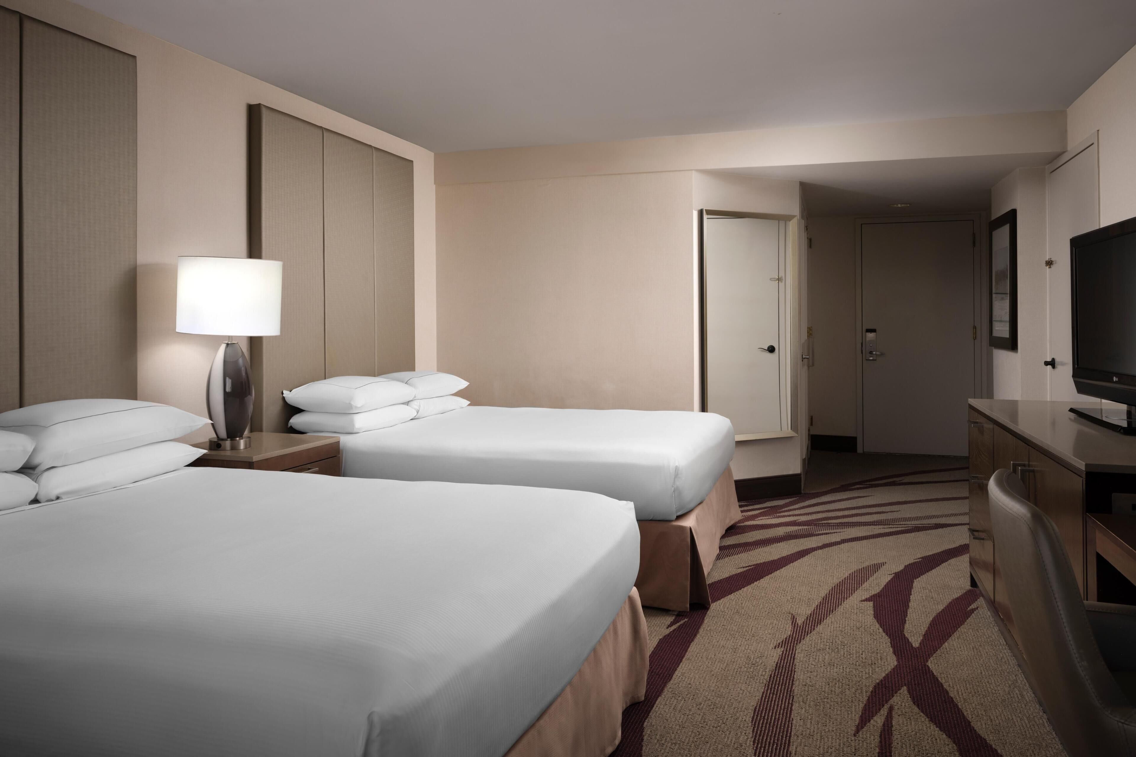 防过敏的被褥、羽绒被、客房内保险箱、办公桌