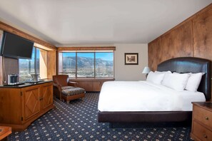 Habitación, 1 cama de matrimonio grande, no fumadores (Mountain View, Corner) | Ropa de cama hipoalergénica y colchones con acolchado adicional