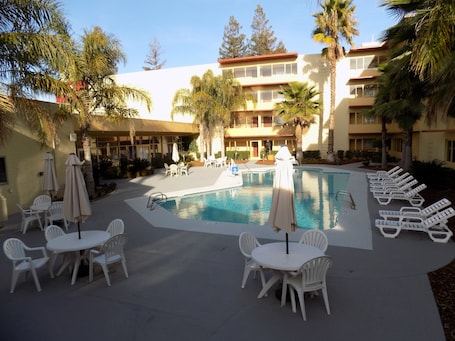 Outdoor pool. Ramada by Wyndham Sacramento