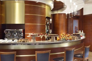 Breakfast, lunch, dinner served; local and international cuisine