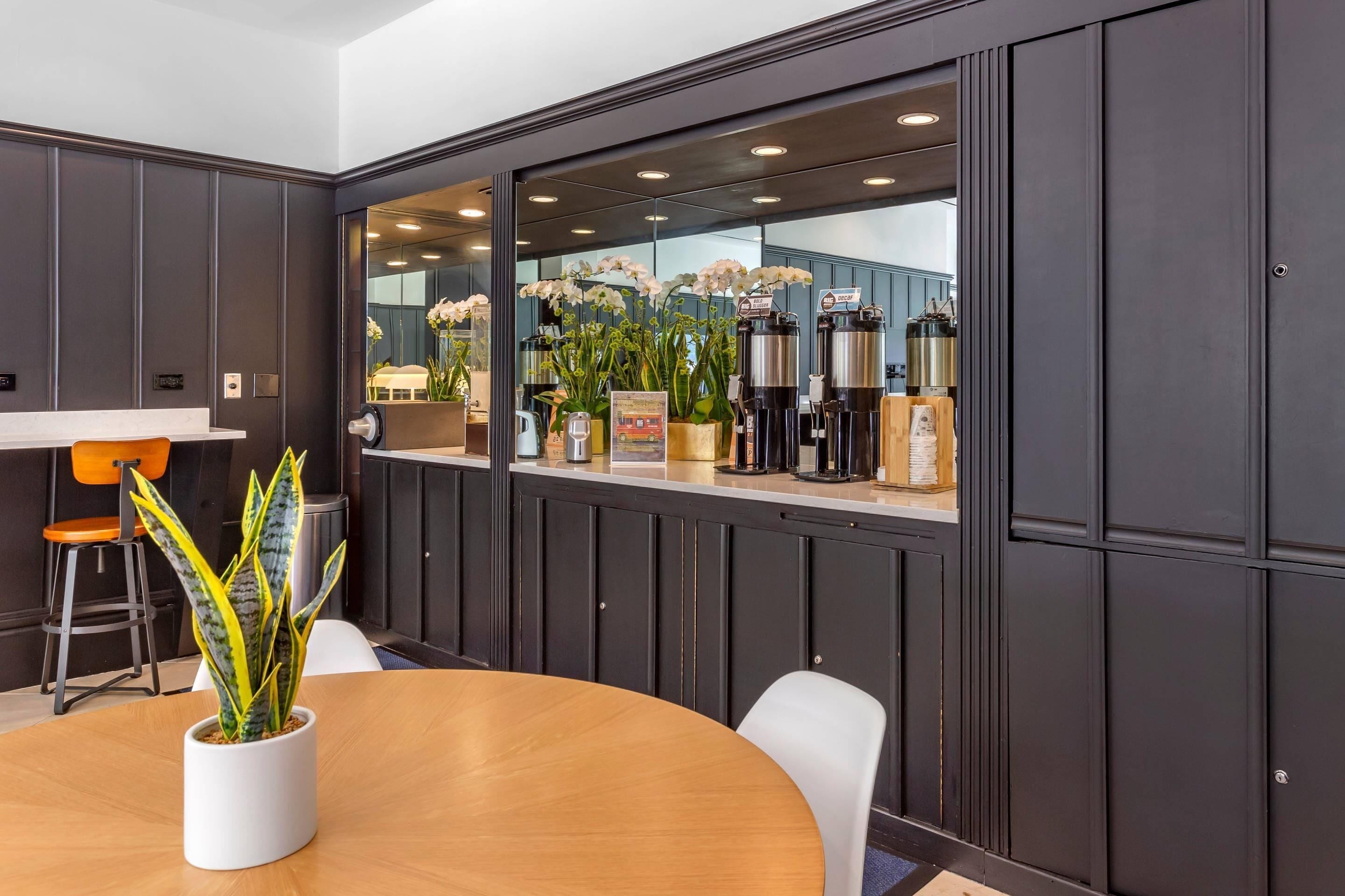 daily cooked-to-order breakfast for a fee