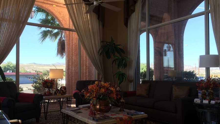 Days Inn by Wyndham Bullhead City