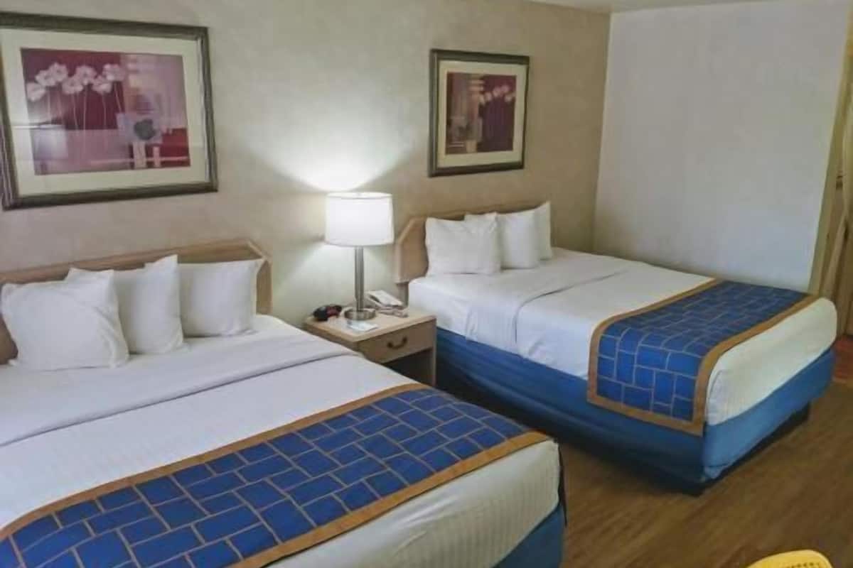 Desk, blackout drapes, iron/ironing board, free WiFi