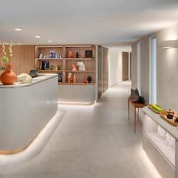 Couples treatment rooms, sauna, steam room, body treatments