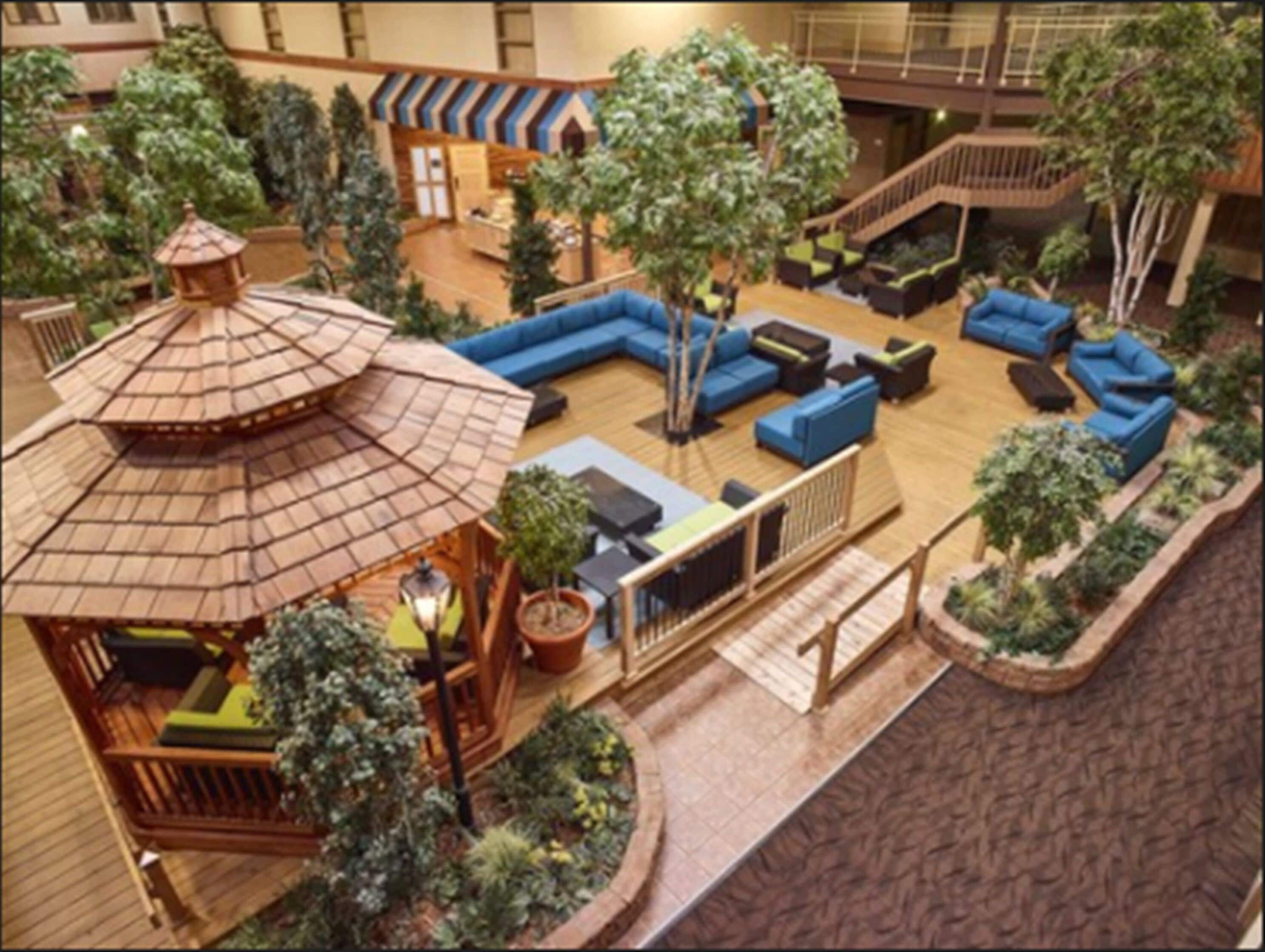 Phòng, 1 giường cỡ king, phù hợp cho người khuyết tật, không hút thuốc (Garden view) | Quang cảnh từ phòng