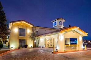 Exterior - La Quinta Inn by Wyndham Farmington (Farmington)