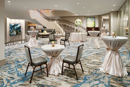 DoubleTree by Hilton Chicago Magnificent Mile - Image 33
