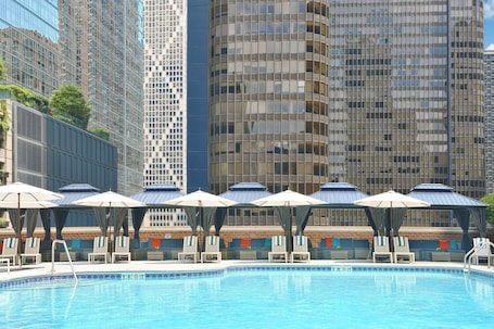 Outdoor pool, cabanas (surcharge), pool umbrellas. DoubleTree by Hilton Chicago - Magnificent Mile