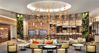 DoubleTree by Hilton Chicago - Magnificent Mile