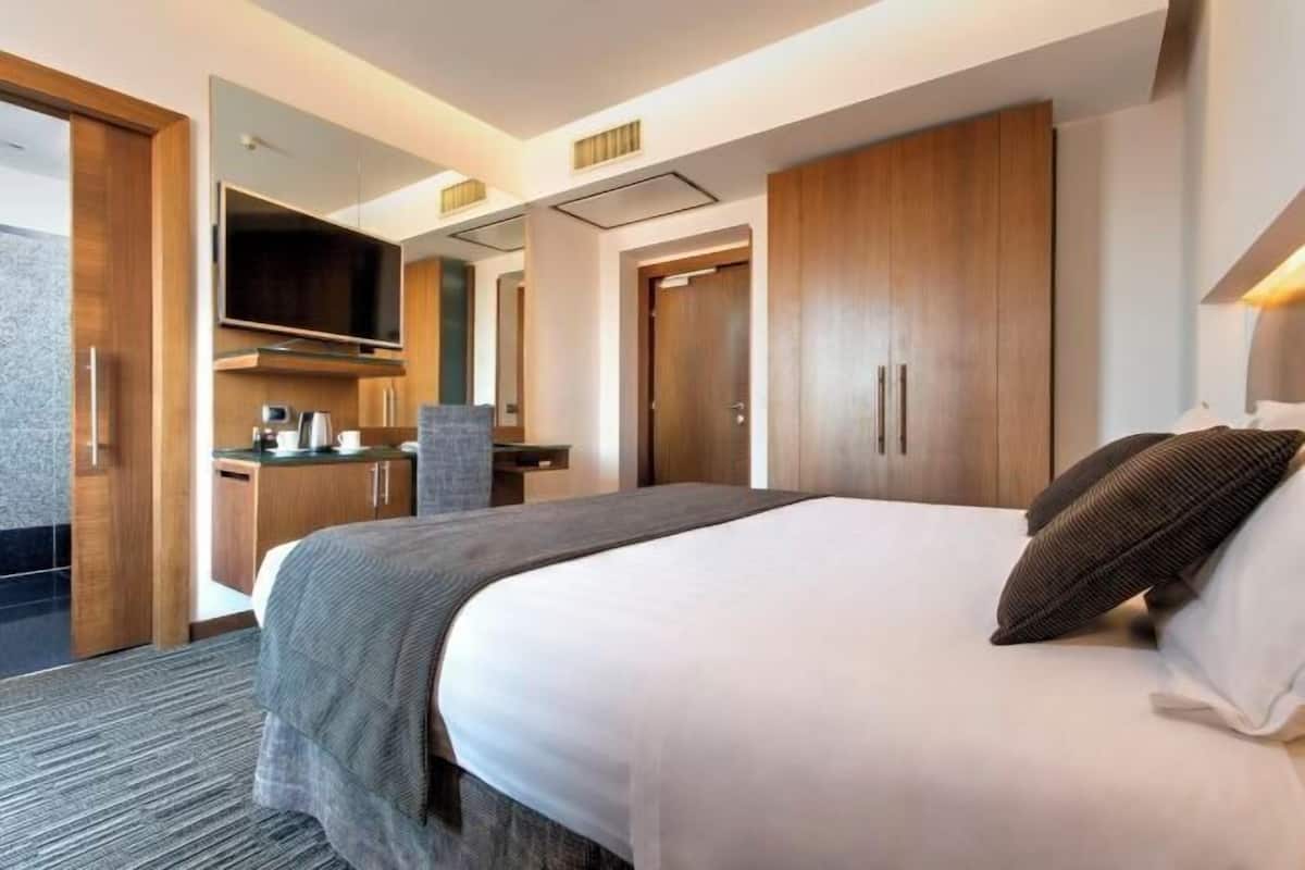 1 slaapkamer, luxe beddengoed, bedden met traagschuimmatras, een minibar