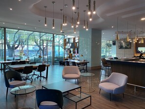 Bar-salon
