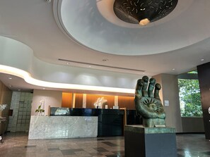 Reception - Holiday Inn Select - Guadalajara by IHG (Guadalajara)