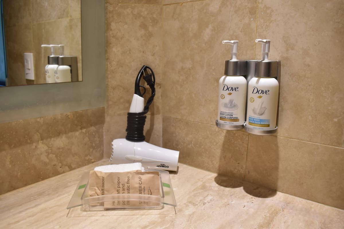 Room amenity