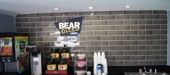 Travelodge by Wyndham North Richland Hills/Dallas/Ft Worth