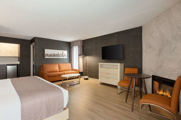 Deluxe Room, 1 King Bed, Non Smoking