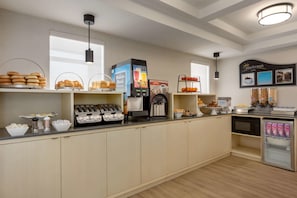 Petit déjeuner buffet compris tous les jours