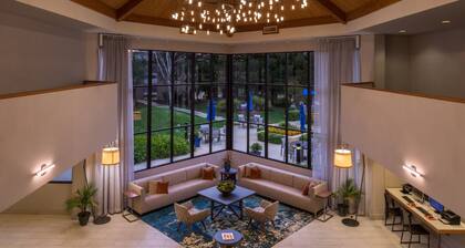 Holiday Inn Express Walnut Creek by IHG