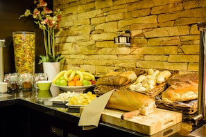 Daily buffet breakfast (EUR 17.50 per person)