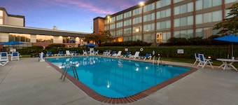 Exton Hotel & Conference Center