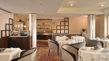 Daily buffet breakfast (EUR 8 per person)