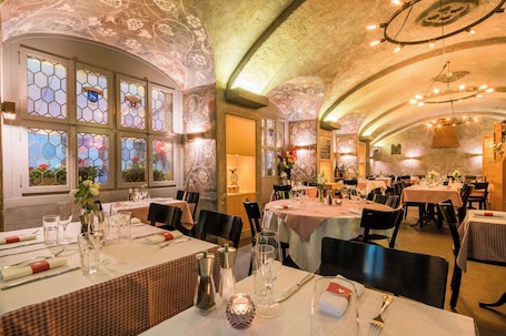 Free daily buffet breakfast. Best Western Plus Hotel Zürcherhof
