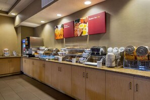 Free daily buffet breakfast